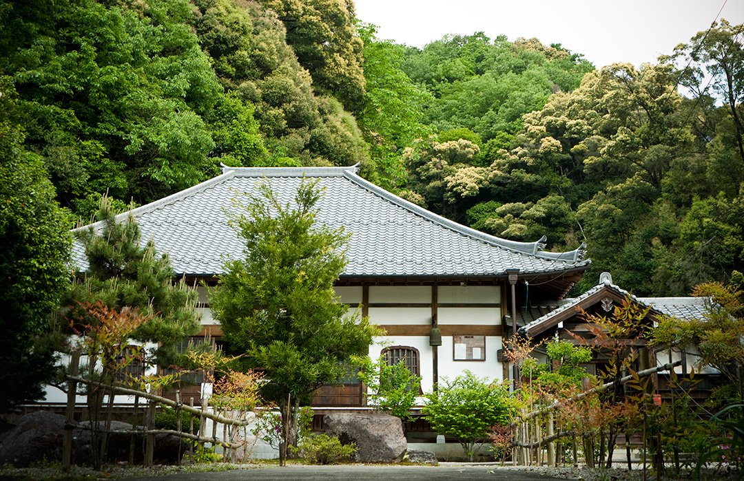 Gyokuruji Temple Hondo building